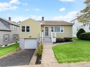 9 Page St, Ansonia, CT 06401
