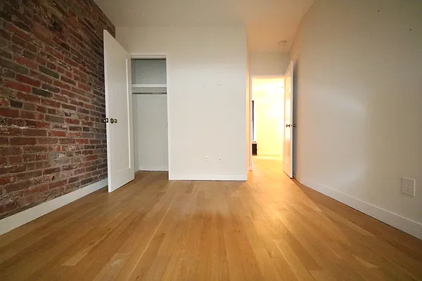 Rented by (Legacy) NY Quality Living Uptown | media 20