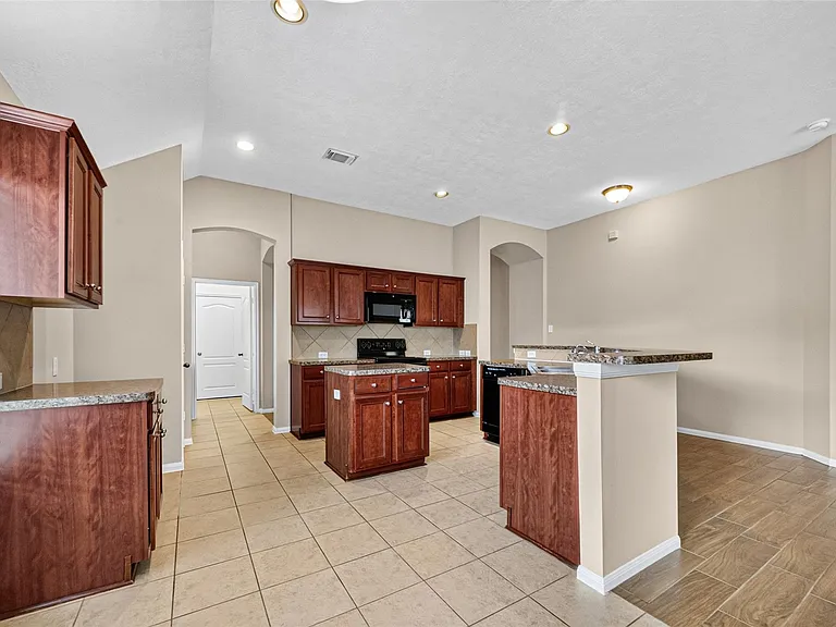 16007 Hidden Manor Dr — Photo 17