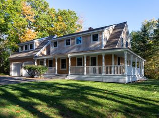 91 Oak Ridge Rd, Kennebunkport, ME 04046