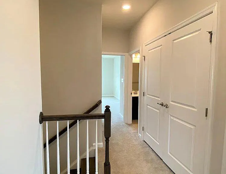 745 Quarry Point Rd — Photo 7