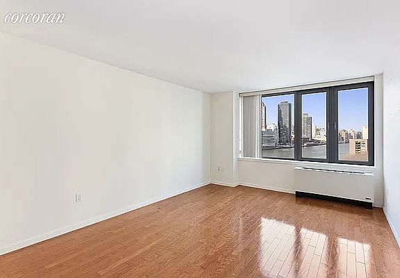 2nd image of 455 Main St APT 12G