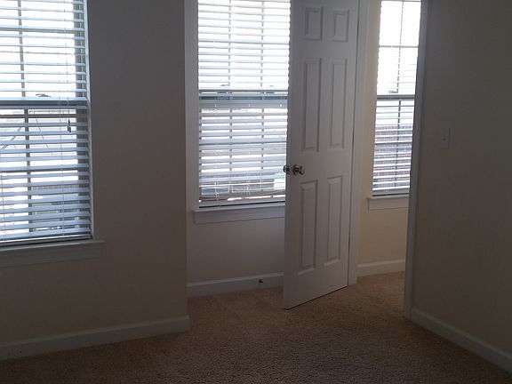 Nice Insulated Windows eith Blinds thru out