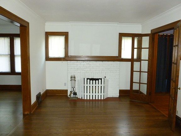 5th image of 1403 16th Ave