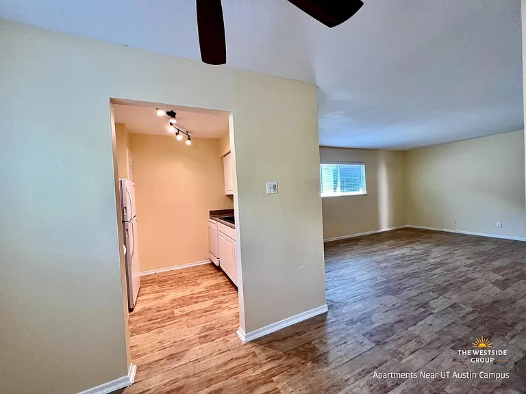 kitchen direct to dining
