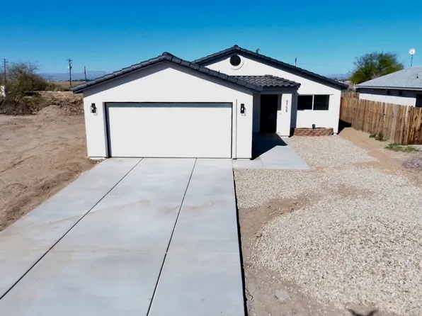 9758 S Kingman Dr, Mohave Valley, AZ 86440