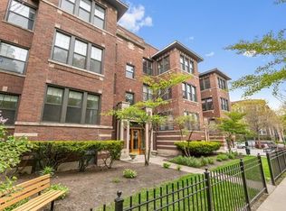 7663 N Rogers Ave #1, Chicago, IL 60626
