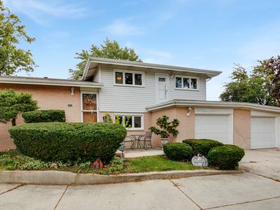 2521 Gayle Ct, Glenview, IL, 60025