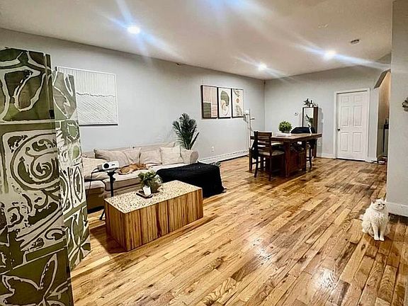 3rd image of 682 Macdonough St #3
