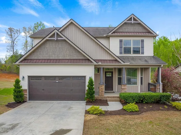 9 Amber Oaks Dr, Greer, SC 29651