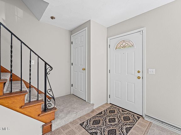 4th image of 5211 Calyx Ln