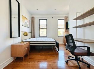 56-54 Myrtle Ave #1-582, Ridgewood, NY 11385