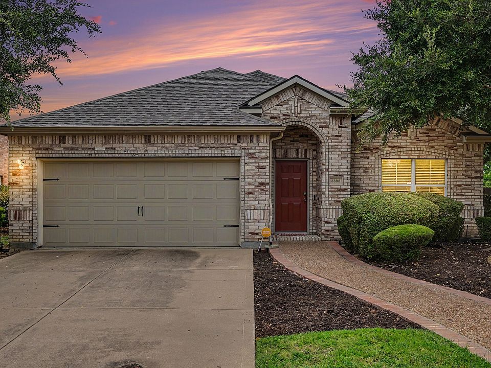 1st image of 5896 Vista Heights Ln