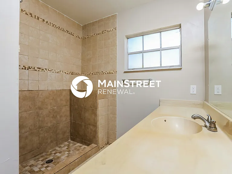 Main Bathroom