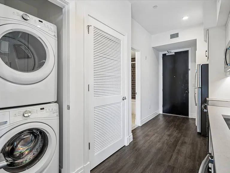 3225 Georgia Ave NW — Photo 7