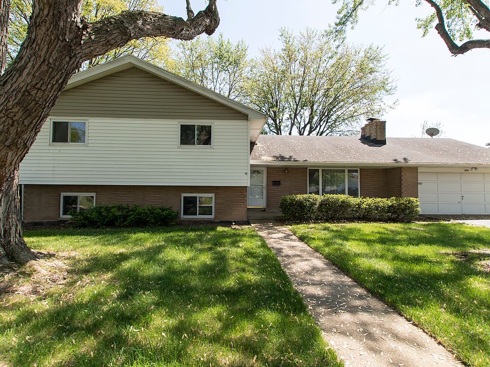 1st image of 304 Grantham Dr
