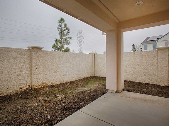 Homesite 35 - Backyard