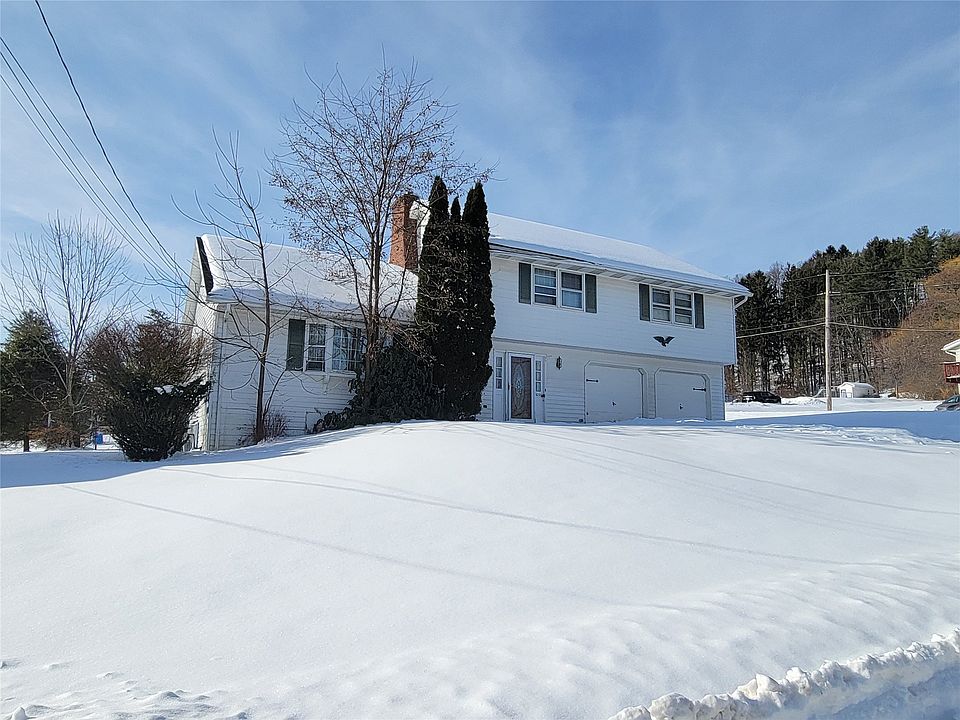 1st image of 1033 Holly Ln