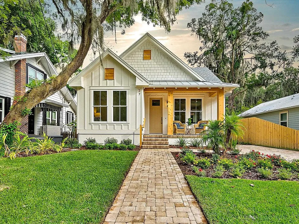 27 Fullerwood Dr