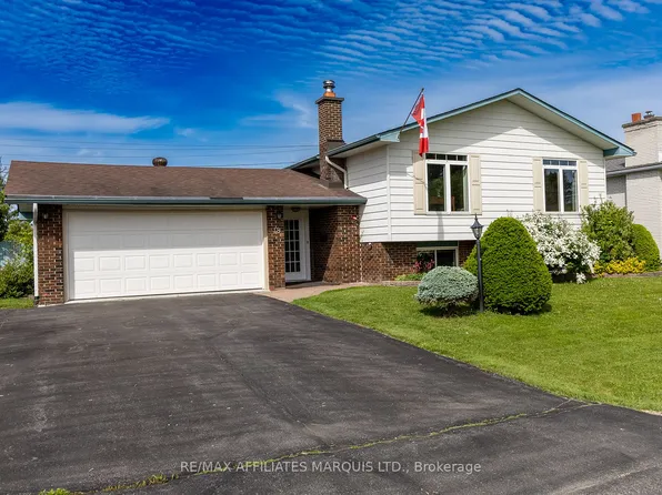 18 Westwinds Dr, South Dundas, ON K0C 1X0