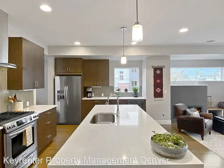 2701 W 25th Ave — Photo 10
