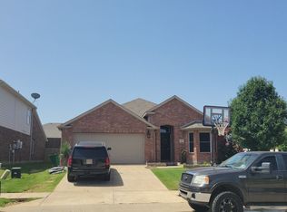 8600 Chisholm Trl, Aubrey, TX 76227