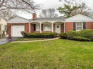 289 Wagner Rd, Northfield, IL 60093