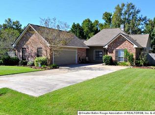 17409 Lauren Dr, Prairieville, LA 70769