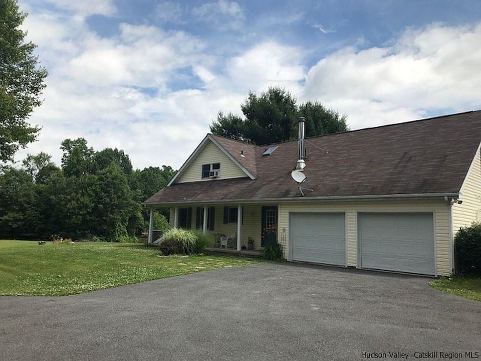 1st image of 26 Chapel Ct