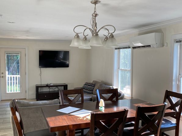 425 Troy Rd #2