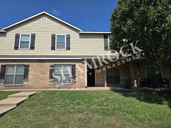826 Chambers Creek Cir, Hewitt, TX 76643
