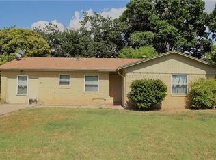 2009 S Pine St, Brady, TX 76825