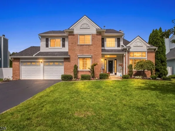 12 MANSFIELD WAY, Jefferson Twp., NJ 07438