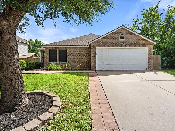 2nd image of 809 Betterman Dr