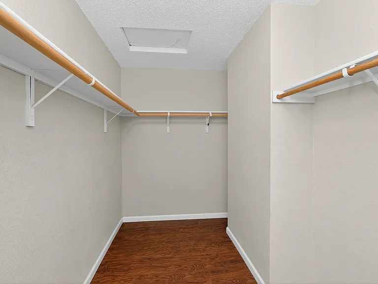 361 Blairwood Dr — Photo 13