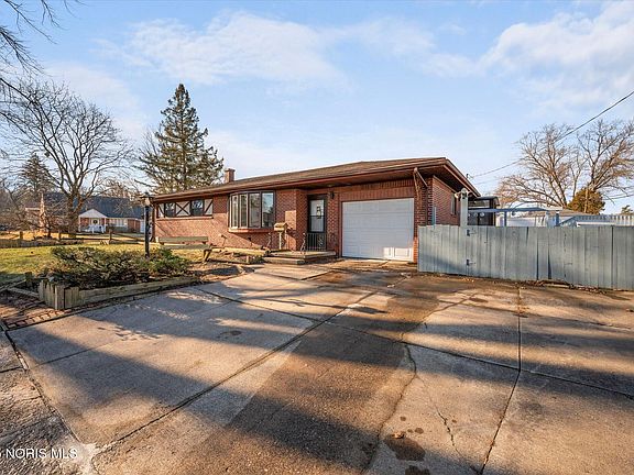 2nd image of 6051 Dellwood Dr