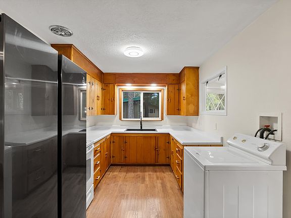 3rd image of 4030 Snow Fleury Ln