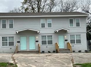 2344 Mercer University Dr #B, Macon, GA 31204