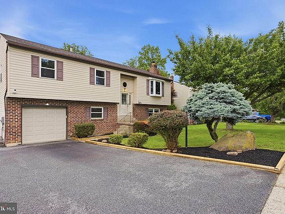 2nd image of 2206 Briarcliff Ave
