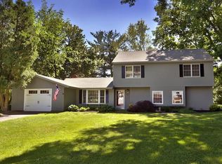 30 Birch Ln, Ipswich, MA 01938
