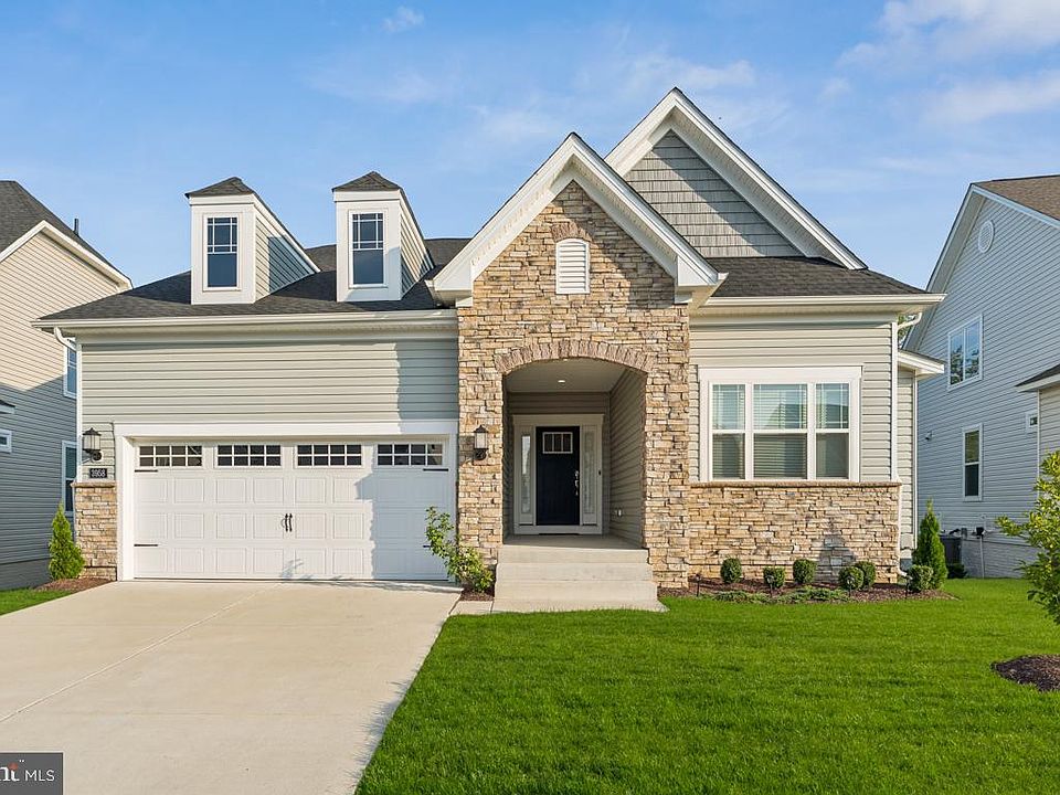 1st image of 3958 Katmai St