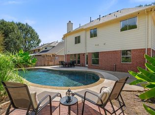 15242 Shapiro Springs Ln, Houston, TX 77095