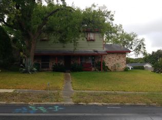 1719 Hillcrest Dr, San Antonio, TX 78228