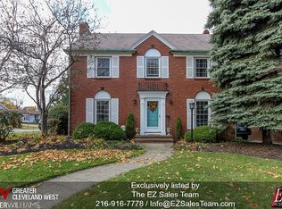 4632 Broadale Rd, Cleveland, OH 44109