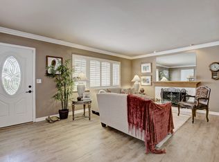 4542 Minuet Dr, Huntington Beach, CA 92649