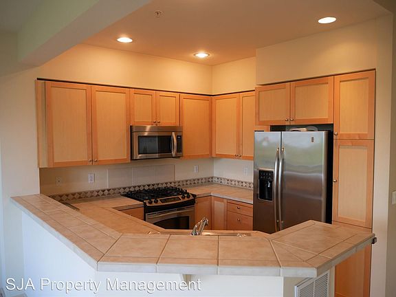 3rd image of 2024 NW Boulder Way Dr