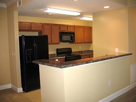 2nd image of 820 Londontown Way