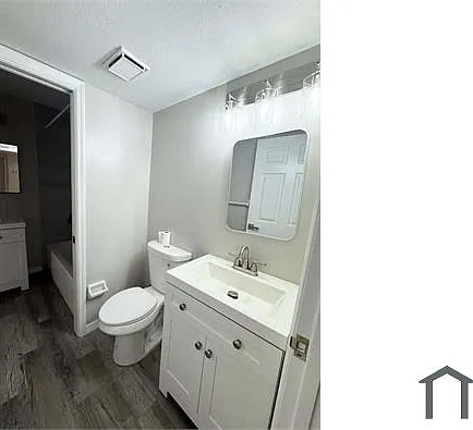 14500 Lakewood Trace Ct #B — Photo 13
