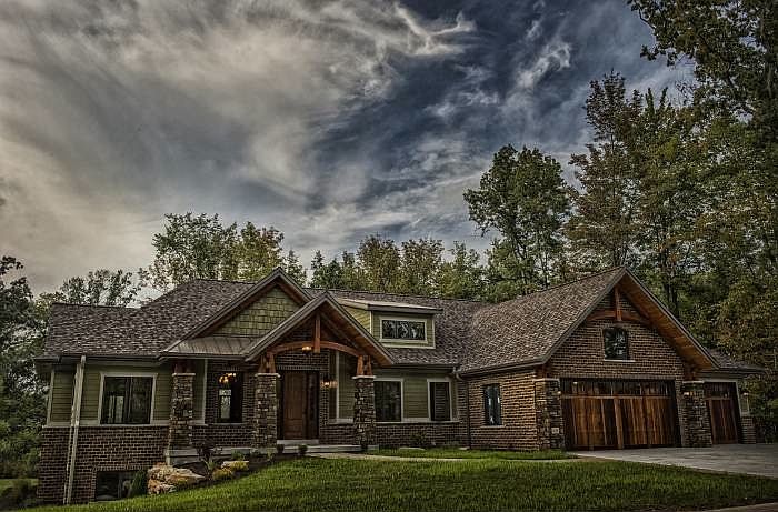 1st image of 618 Marble Rock Cir