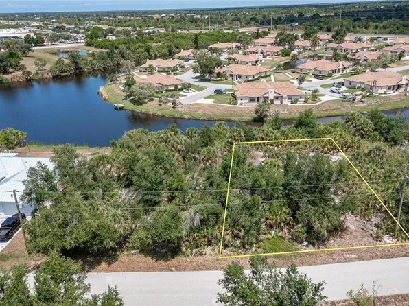 7011 Treadway Rd #14, Pt Charlotte, FL 33981